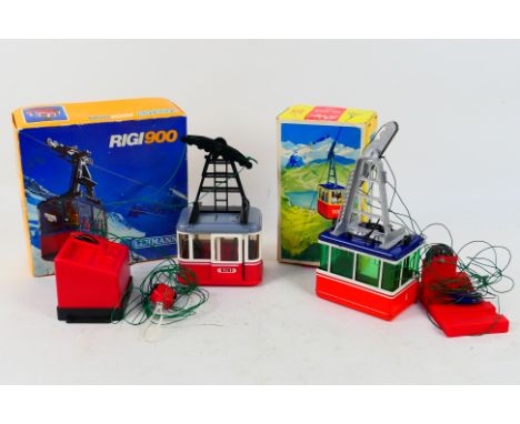 Lehmann - Two boxed Lehmann #900 Rigi Battery Operated Cable Cars. Both models appear to be in Good condition overall with so