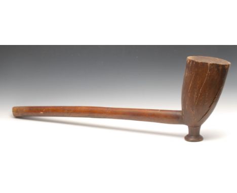 Folk Art - a large carving of a pipe, possibly a tobacconist's shop sign or window display model, 88cm long 