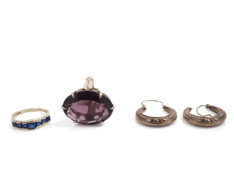 A blue spinel half hoop eternity ring, in yellow gold, stamped "585", size P, 2.9g gross; a purple paste cocktail ring, in ye