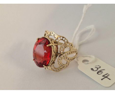 A padparadscha ceylon sapphire ring stone ring 9ct size R 6.4 gms