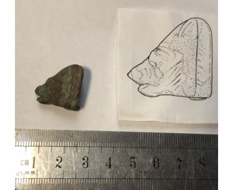 Zoomorphic bronze age bears head harness mount.W4.62g.22mmx17mm