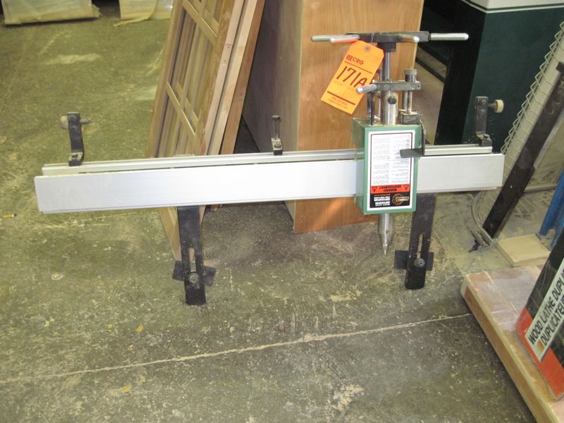 General wood lathe duplicator