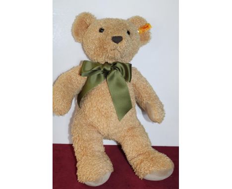 A Steiff 2014 bear 