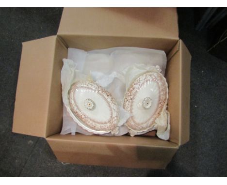 A quantity of Worcester K&amp;C part dinner wares including lidded tureens, dinner plates, etc