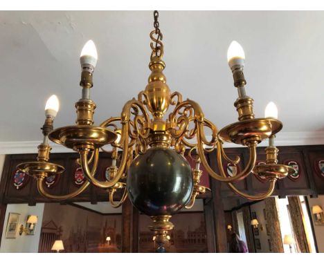 80cm diameter, 70cm high (up to ring loop). Provenance: The Royal Cambridge Hotel