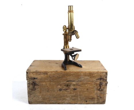 A Leitz Wetzlar microscope no. 116966, in fitted wooden carrying case with handles 