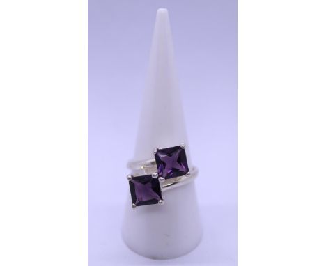 Silver and amethyst ring - Size P 