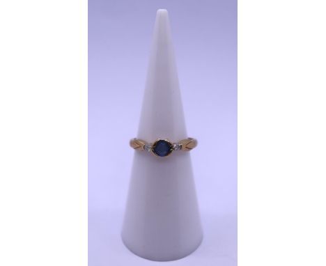 9ct gold sapphire &amp; diamond ring - Size J