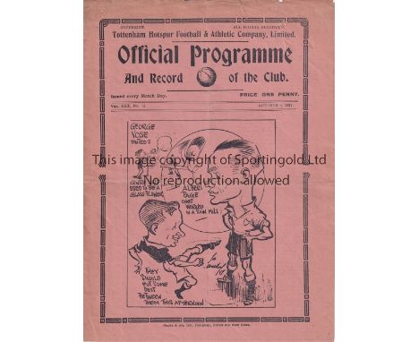 TOTTENHAM HOTSPUR V MANCHESTER UNITED 1937      Programme for the League match at Tottenham 9/10/1937, slightly creased and s