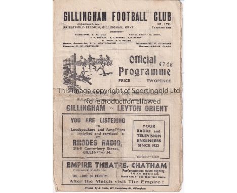 GILLINGHAM - LEYTON ORIENT 47   Gillingham home programme v Leyton Orient, 29/11/47, Cup 1st Round, Southern League Gillingha