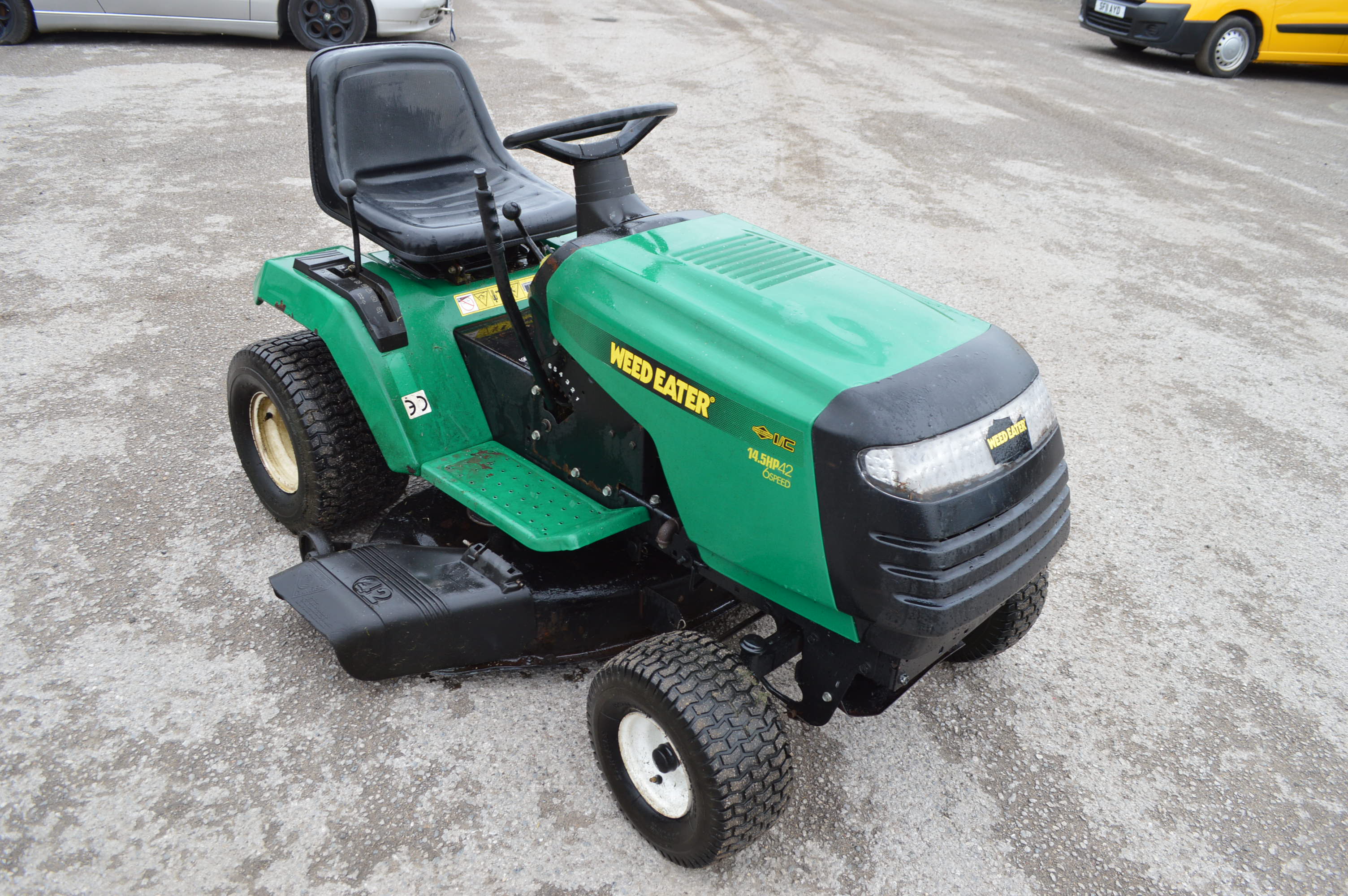 K WEED EATER 14.5HP RIDEON PETROL LAWN MOWER 14.5HP BRIGGS