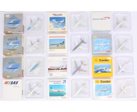 Aircraft: A collection of twelve boxed Herpa and StarJets, model aircraft to include: 504874, 504850, 513098, 500111, 502962,