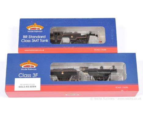 Bachmann OO Gauge pair of BR Steam Outline Locomotives consisting of Ref 31-977 2-6-2 Tank Loco Class 3MT BR lined black No.8