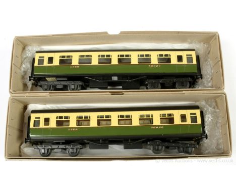 Bassett-Lowke O Gauge pair of post-war BR crimson and cream Passenger Coaches which have been repainted as green and cream LN