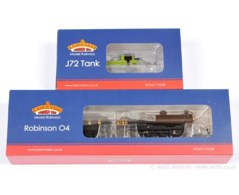 Bachmann OO Gauge pair of Steam Outline Locomotives consisting of Ref 31-003 2-8-0 Loco and Tender LNER black Robinson Class 