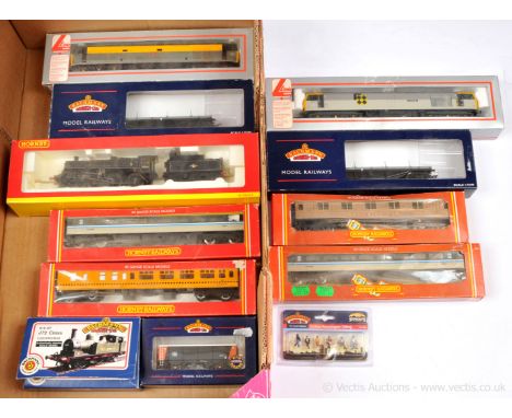 OO Gauge Locos and Rolling Stock comprising Hornby (China) R2715 4-6-0 BR lined black Standard Class 4 No.75062, rear tender 