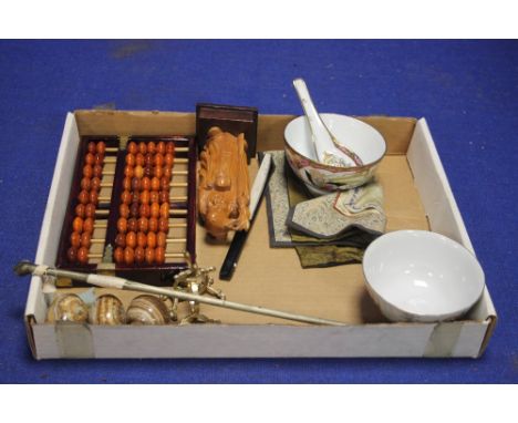 A QUANTITY OF ORIENTAL COLLECTABLES TO INCLUDE A PIPE, ABACUS ETC
