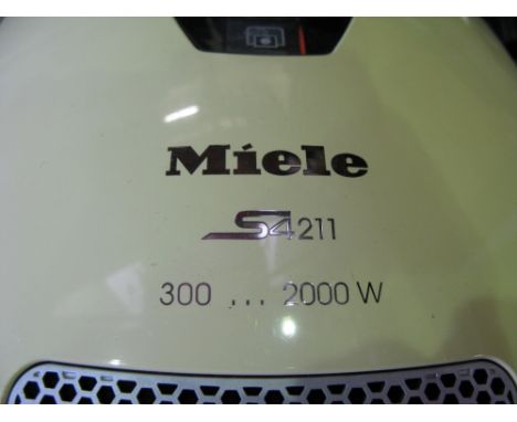 Miele vacuum cleaner model S4211 - 300 - 2000w