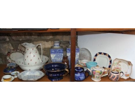 An early 20th century blue ground Wilton ware two handled bowl with chinoiserie decoration, 26cm diameter approx, together wi