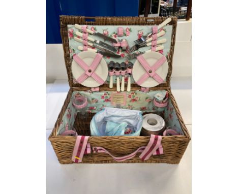Joules Picnic Hamper 