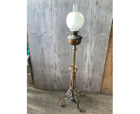 Oil Lamp in Adjustable Brass Stand 