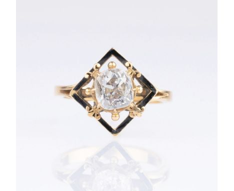 Altschliffdiamant-Ring. 18 kt. GG, gest. Im Zentrum der kissenförmige Altschliffdiam. ca. 1,90 - 1,95 ct. Getöntes Weiß(L).P.