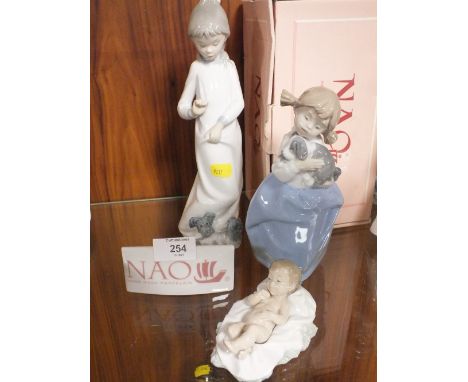 THREE NAO FIGURES IN THE FORM OF A BABY AND TWO GIRLS WITH DOGS TOGETHER WITH  NAO CERAMIC ADVERTISING SIGN (4)