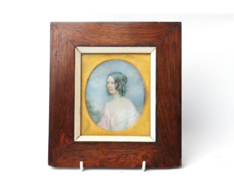 Ceramic portrait of a Victorian lady in a wooden frame, 19 x 17 cm