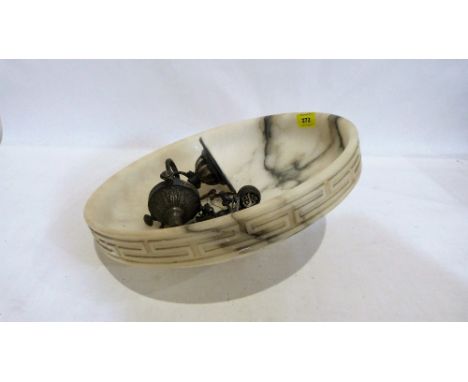 A marble plafonnier hanging lamp. 14'' diameter