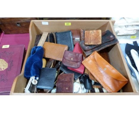 A box of vintage bygones to include old razors, snuffboxes, snuff tins etc.