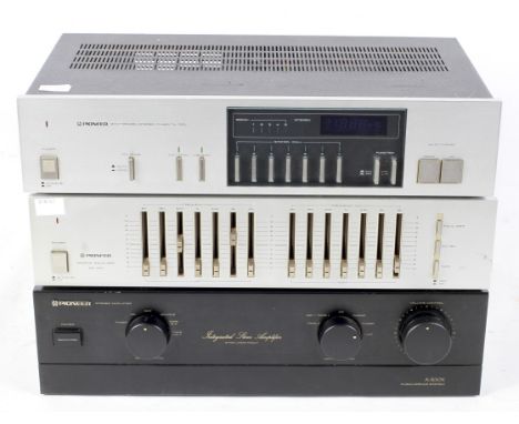 A Pioneeer Synthesizer Stereo Tuner TX-720L, serial no. BH9507434S, a Pioneer Stereo Amplifier A-300X, serial no. MJ9503184S,