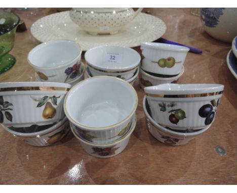 Twelve Royal Worcester Evesham ramakins