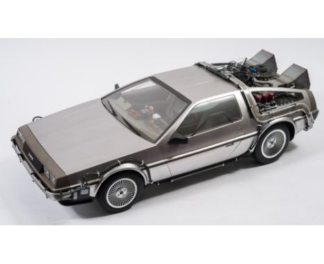 A Hot Toys Movie Masterpiece  1/6th scale Back To The Future 'DeLorean Time machine':. MMS260 (boxed)