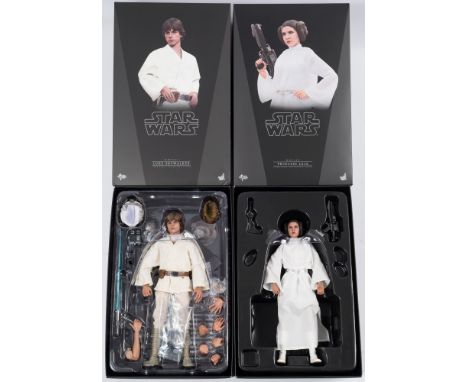 Two Hot Toys 1/6th scale Star Wars figures 'Luke Skywalker' and 'Princess Leia' :, (incomplete accessories)