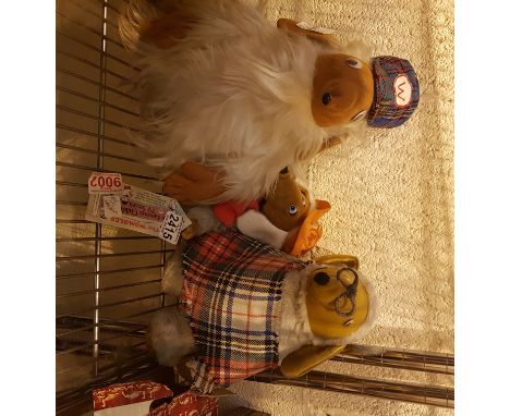 Three model Wombles