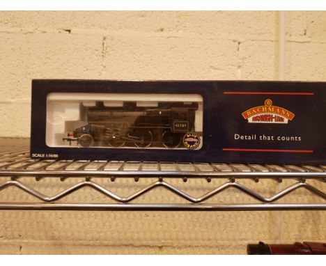 Bachmann OO gauge locomotive 2-6-0 crab 42789 BR black 