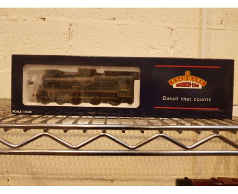 Bachmann OO gauge locomotive jubilee 45742 connaught