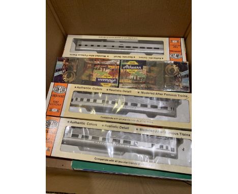 Con Cor &amp; Athearn HO Scale Rolling Stock Boxed