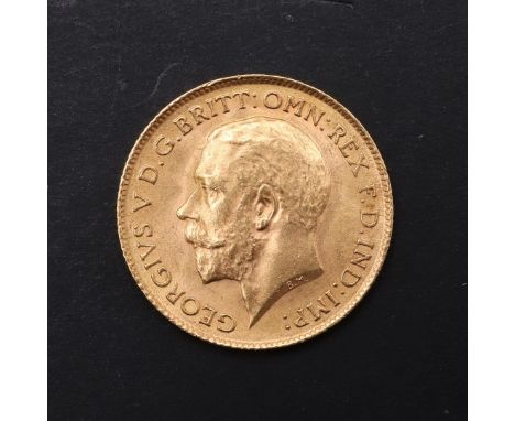 A GEORGE V HALF SOVEREIGN, 1914. A George V Half Sovereign, bare head l. reverse George and the Dragon, dated 1914. *CR  A ni