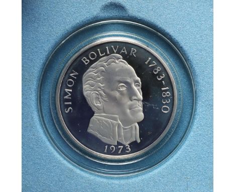 A REPUBLIC OF PANAMA SILVER PROOF 20 BALBOAS COIN, 1973. A silver 20 Balboas coin, Republic of Panama, bust r. Simon Bolivar 