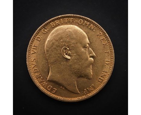 AN EDWARD VII SOVEREIGN, MELBOURNE 1905. An Edward VII Sovereign, bust r. reverse George and the Dragon, dated 1905, with M t