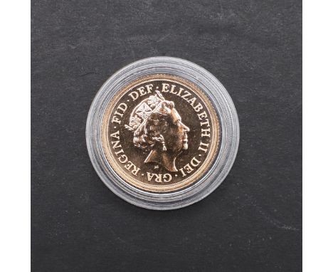 AN ELIZABETH II SOVEREIGN, 2016. An Elizabeth II Sovereign, bust r. reverse George and the Dragon, dated 2016. In plastic cap