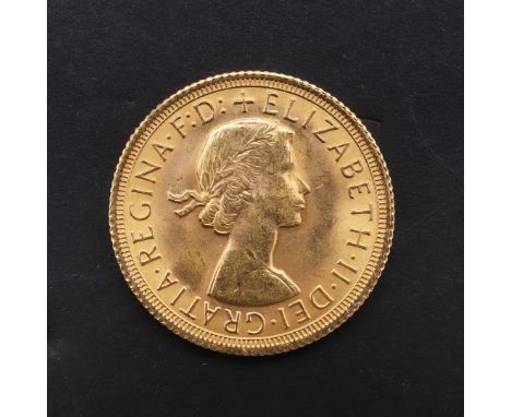 AN ELIZABETH II SOVEREIGN, 1967. An Elizabeth II Sovereign, bare head r. reverse George and the dragon, dated 1967. *CR  A ni