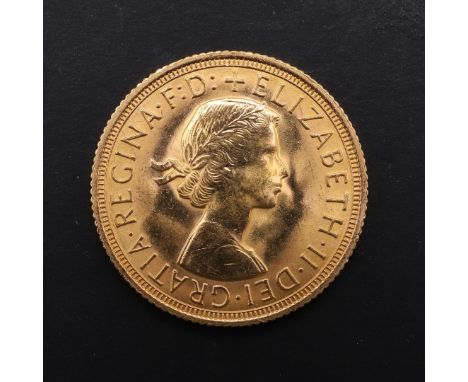 AN ELIZABETH II SOVEREIGN, 1963. An Elizabeth II Sovereign, bare head r. reverse George and the dragon, dated 1963. *CR  A ni