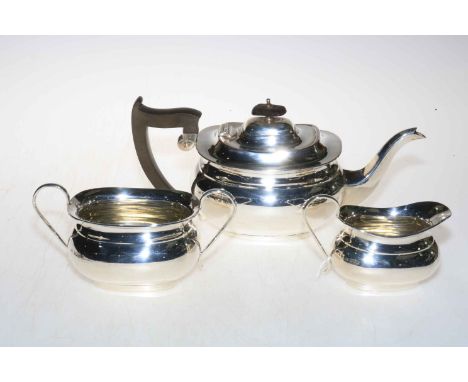 Three piece silver tea service, Sheffield 1927.