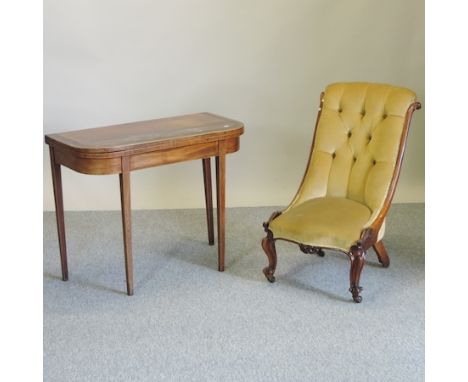 A George III crossbanded folding card table, 93cm, together with a Victorian button upholstered side chair, on cabriole legs 