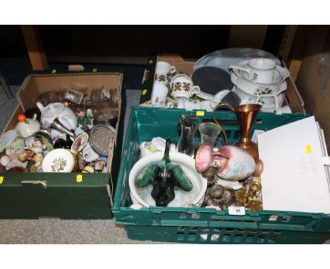 THREE TRAYS OF ASSORTED CERAMICS TO INCLUDE ROYAL WORCESTER, DINNERWARE ETC. 