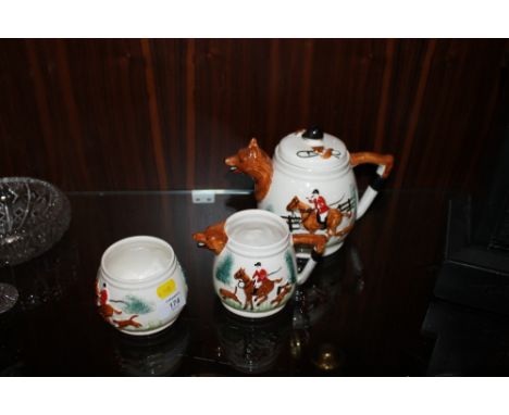 A THREE PIECE HUNTING TEA SET