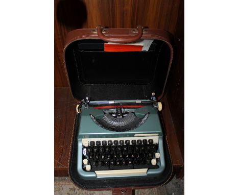A CASED IMPERIAL TYPEWRITER
