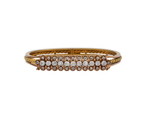 RUSSLAND Armreif mit Diamanten zus. ca. 1,5 ct, Altschliff und Rosenschliff, GG 14K, feinvergoldet, 25,7 gr, Innenumfang ca. 